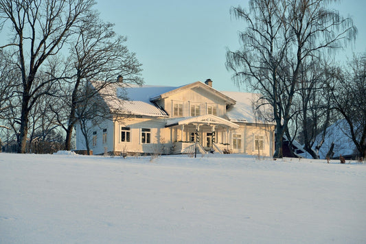 7 Tips for Decorating Your Lake House in the Farmhouse Style