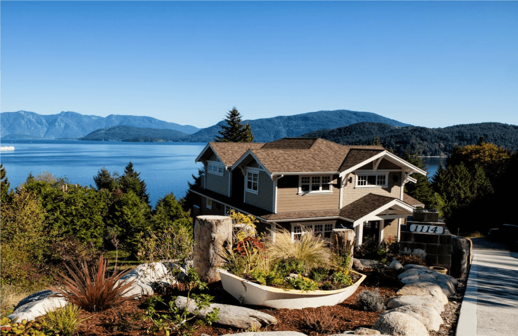 A beautiful lake house